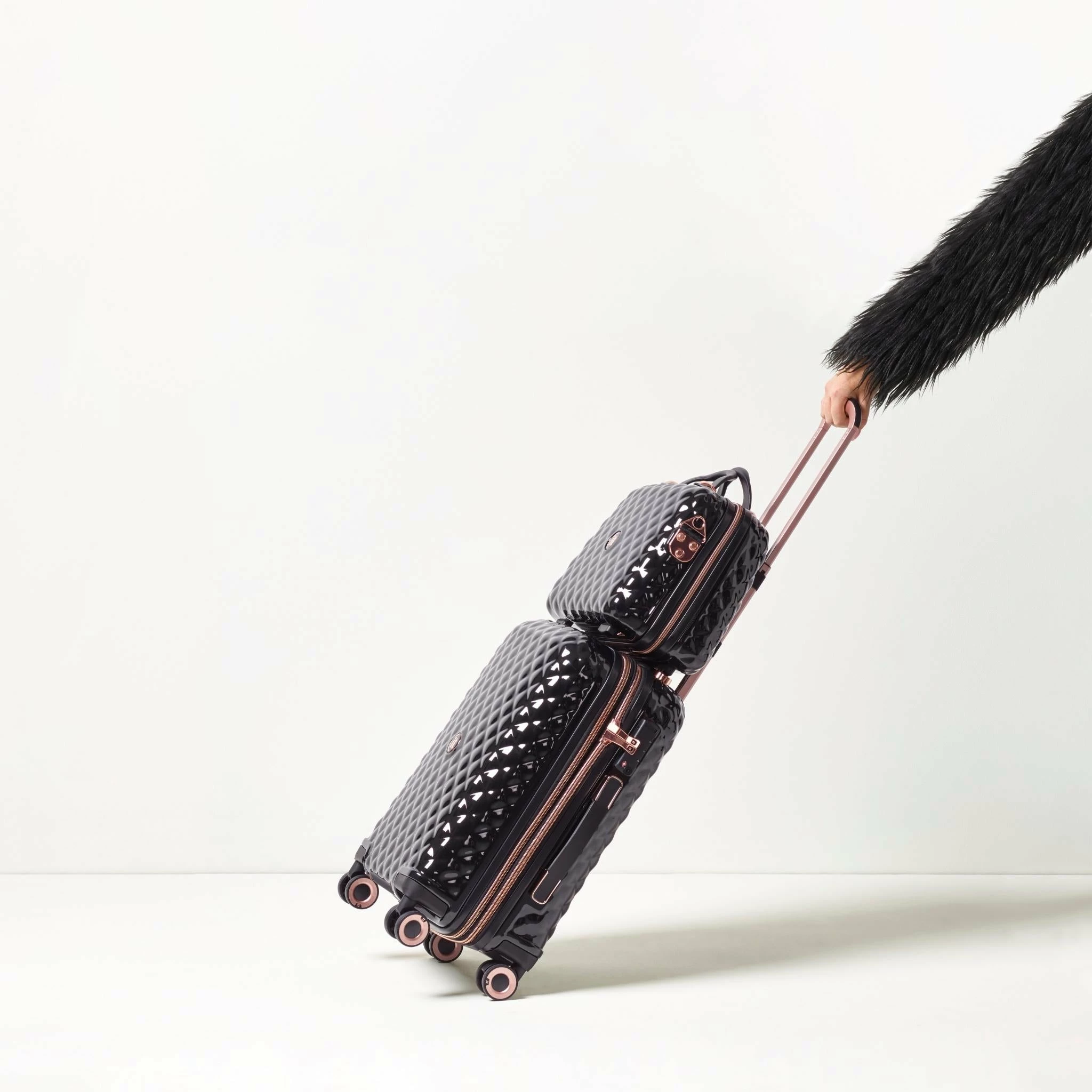 IT Luggage Glitzy - Vanity Case (Metallic Rose Gold) 11 IT Luggage Glitzy - Vanity Case (Metallic Rose Gold) - Image 11