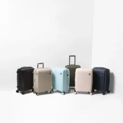 IT Luggage Spontaneous II - Cabin With Pocket (Olive Night) -Suitcase Shop 2 07d6e5c0 386c 4e48 a1ca 2b398c079c11