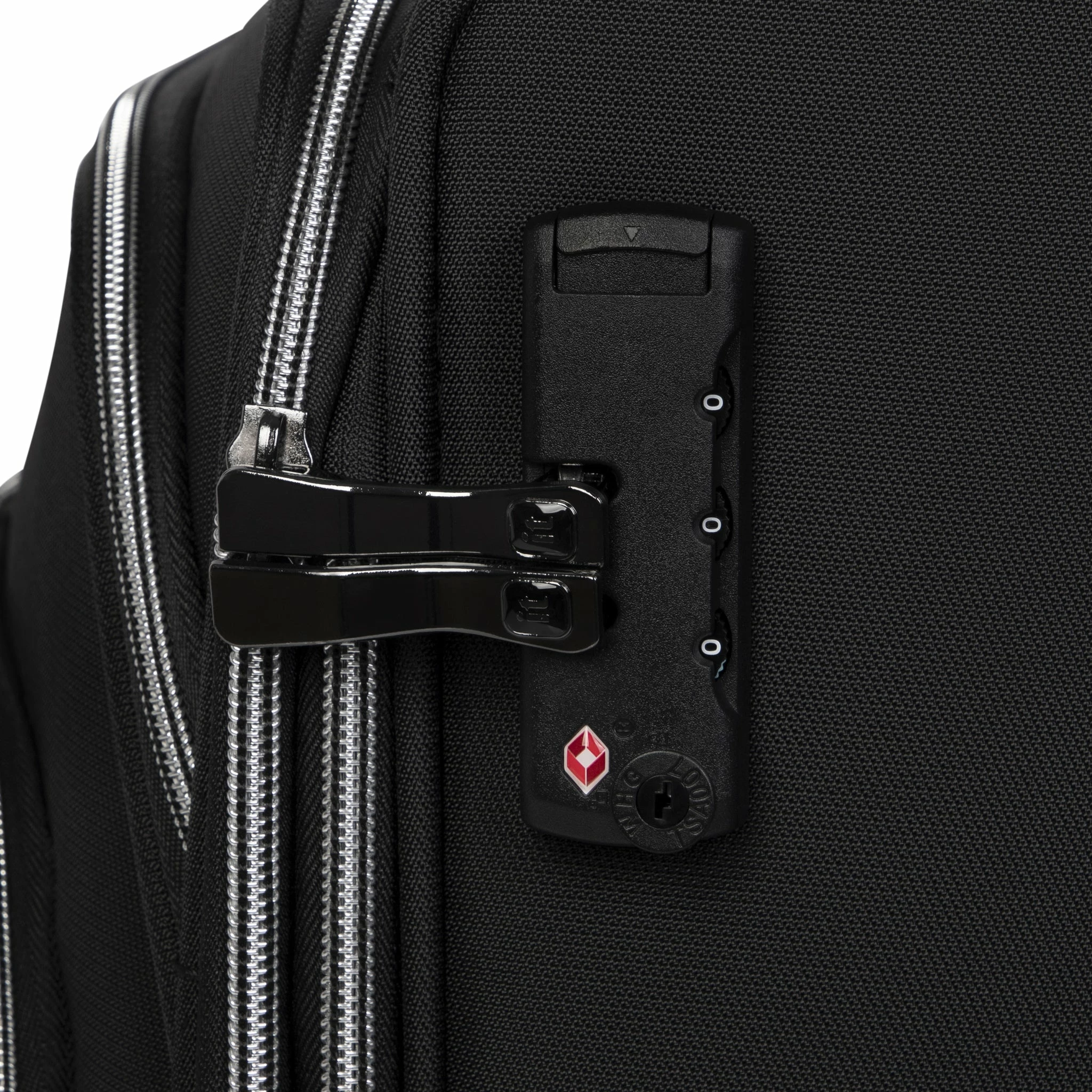 IT Luggage Trinary - Medium (Black) 8 IT Luggage Trinary - Medium (Black) - Image 8