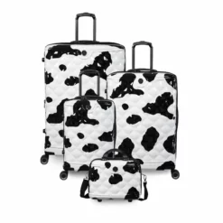 IT Luggage Indulging - Cabin (Moo Cow Print) -Suitcase Shop 33198 UK16 3039A08Moocowblack whiterepeatprintSSFrontpaneldirectlyset6 32c15f7c c0fb 4714 a8aa 0c2dc9d28496