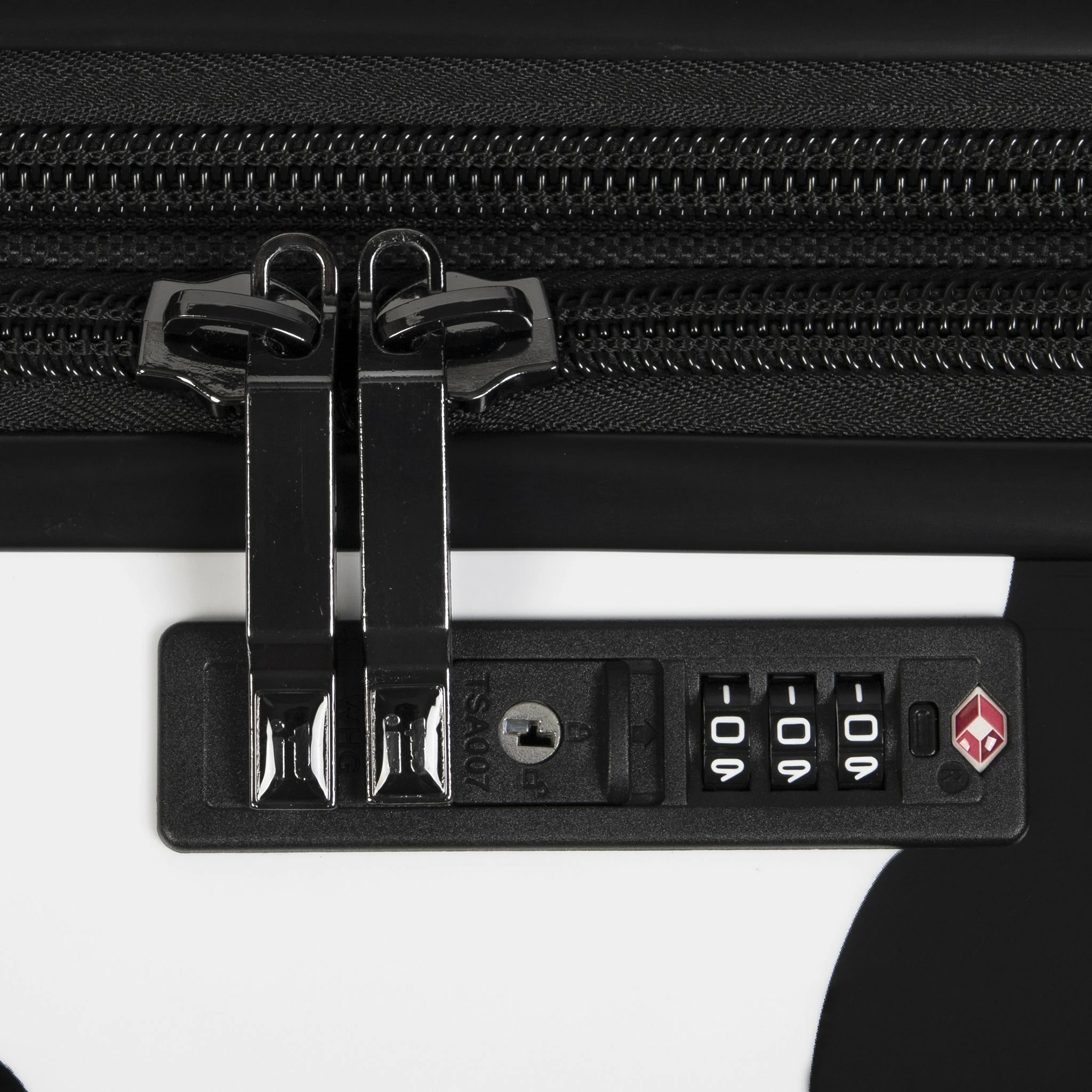 IT Luggage Indulging - 4pc Set (Moo Cow Print) 17 IT Luggage Indulging - 4pc Set (Moo Cow Print) - Image 17