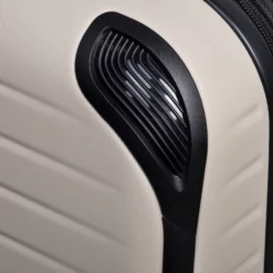 IT Luggage Lineal - 3pc Set (Oyster) -Suitcase Shop 61328 US16 2631 08OystergrayS821SSProtecorcorner