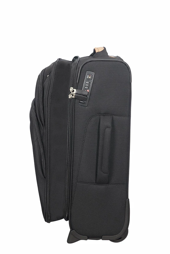 Samsonite Spark SNG Eco Expandable 2-Wheel Cabin Case 55x40x20cm 7 Samsonite Spark SNG Eco Expandable 2-Wheel Cabin Case 55x40x20cm - Image 7