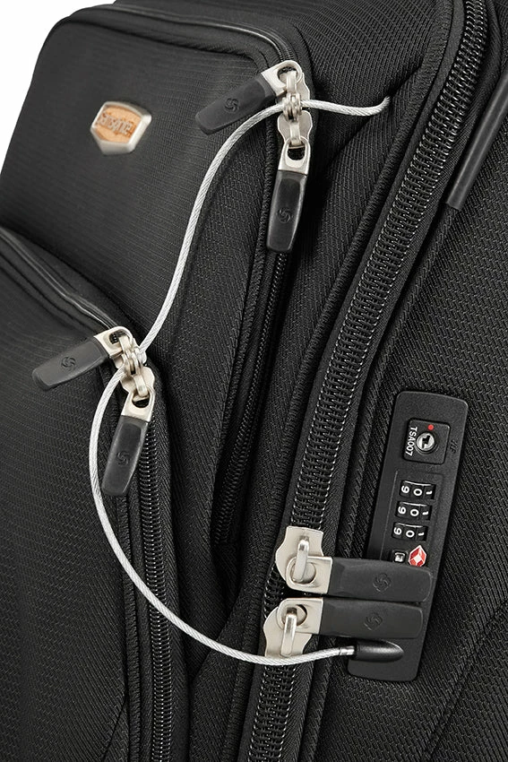 Samsonite Spark SNG Eco 79cm Large Expandable 4-Wheel Suitcase 5 Samsonite Spark SNG Eco 79cm Large Expandable 4-Wheel Suitcase - Image 5