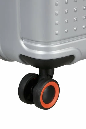 American Tourister Geopop 67cm 4 Wheel Medium Suitcase 5 American Tourister Geopop 67cm 4 Wheel Medium Suitcase - Image 5